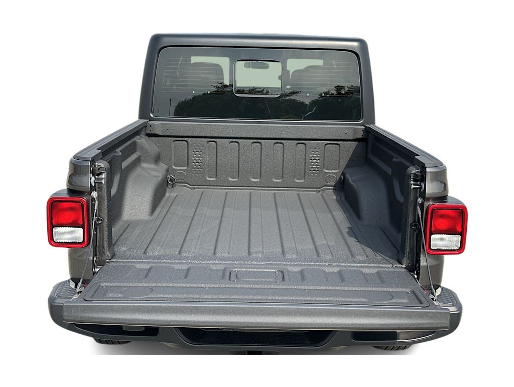 Thumbnail: 2026 Jeep Gladiator - 16