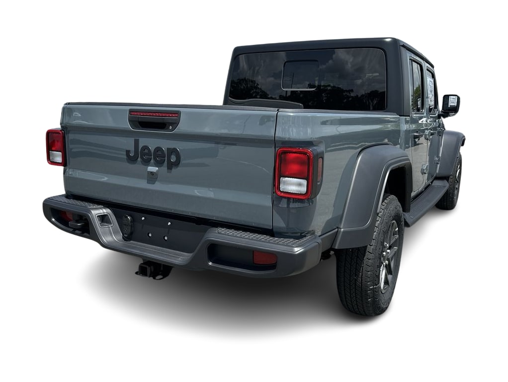 Thumbnail: 2026 Jeep Gladiator - 14