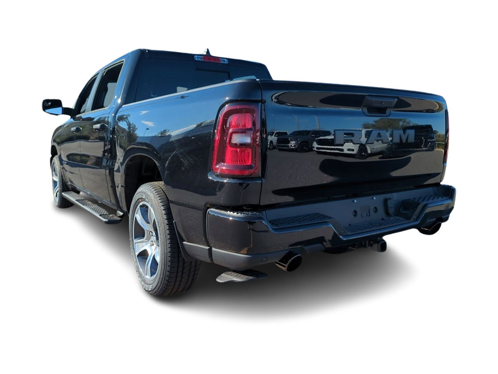 Thumbnail: 2026 RAM 1500 - 4