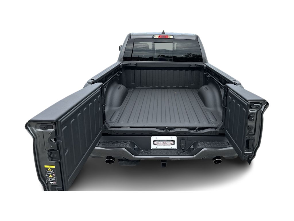 Thumbnail: 2026 RAM 1500 - 17