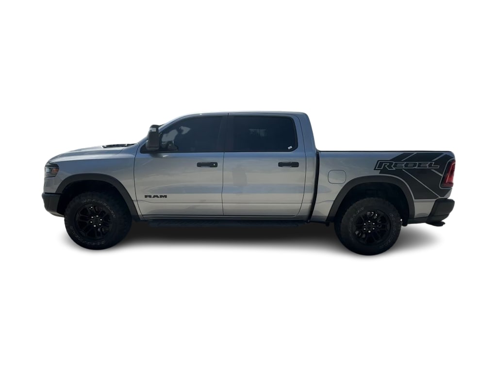 Thumbnail: 2025 RAM 1500 - 3