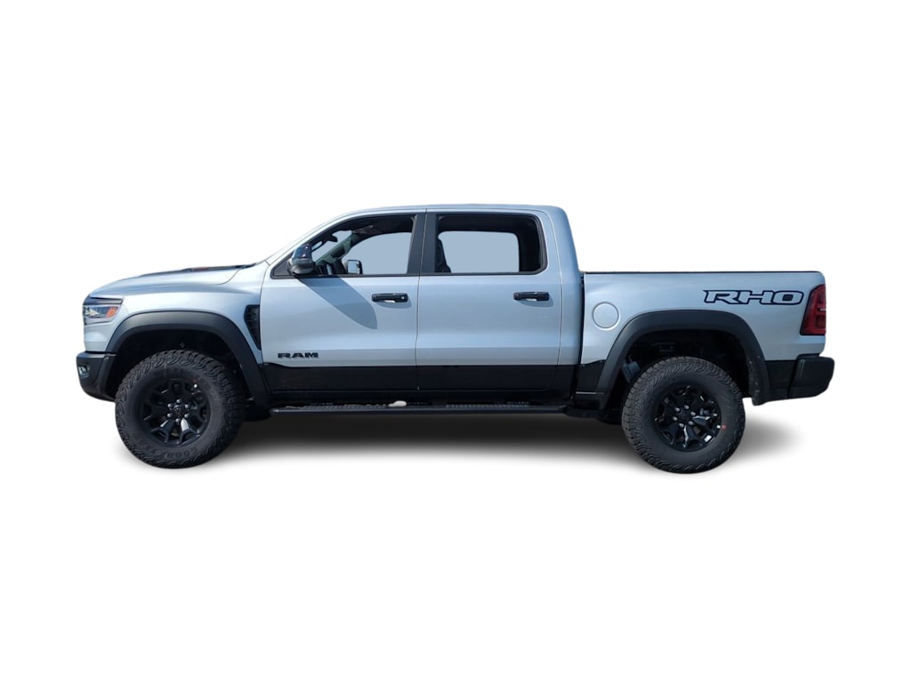 Thumbnail: 2026 RAM 1500 - 3