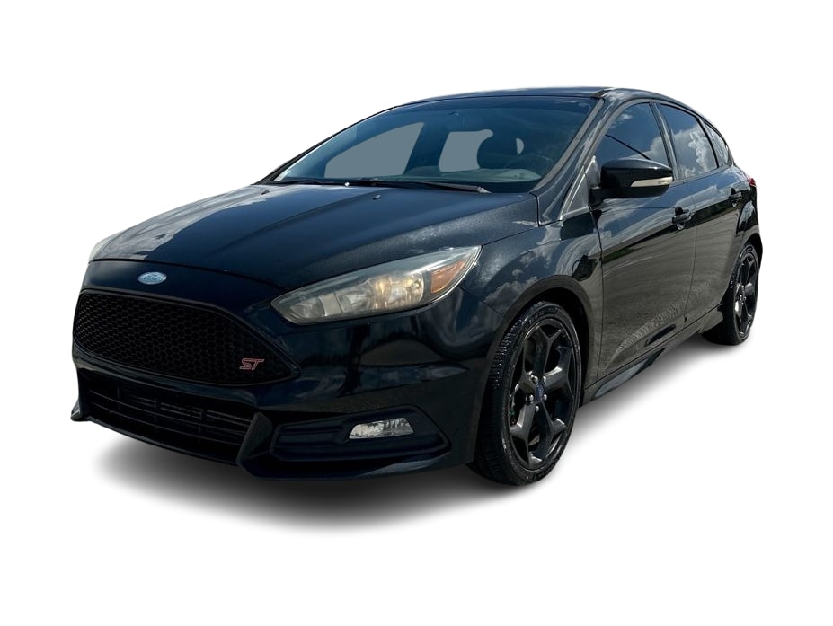 Thumbnail: 2015 Ford Focus - 19