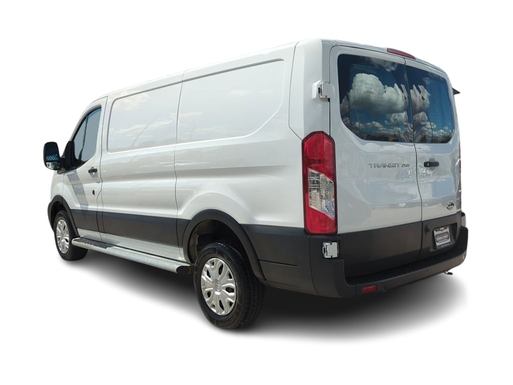 Thumbnail: 2023 Ford Transit Series - 4