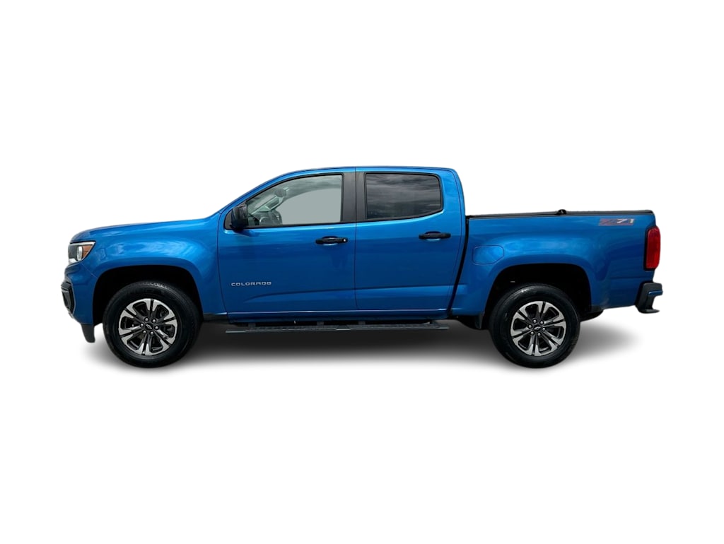 Thumbnail: 2022 Chevrolet Colorado - 3