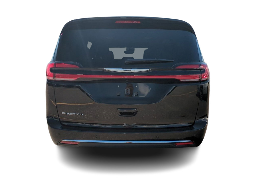 Thumbnail: 2026 Chrysler Pacifica - 5