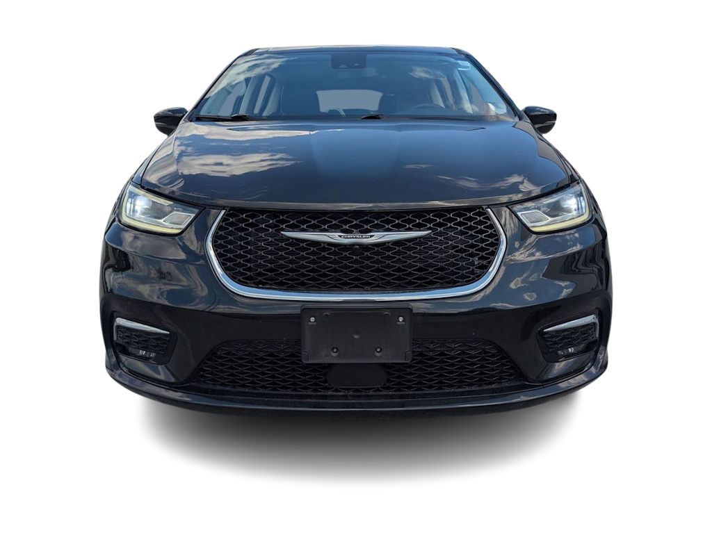 Thumbnail: 2023 Chrysler Pacifica - 5