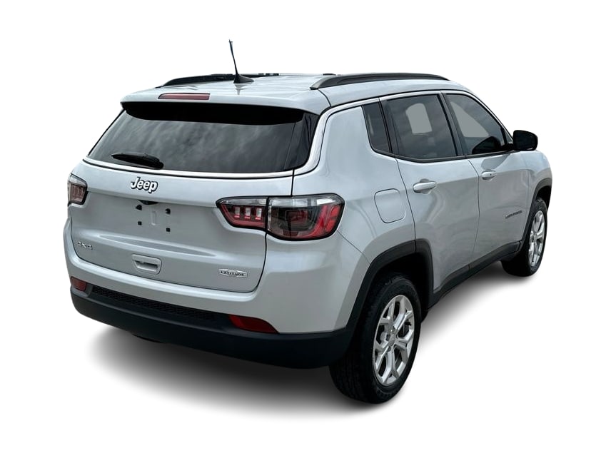 Thumbnail: 2024 Jeep Compass - 22