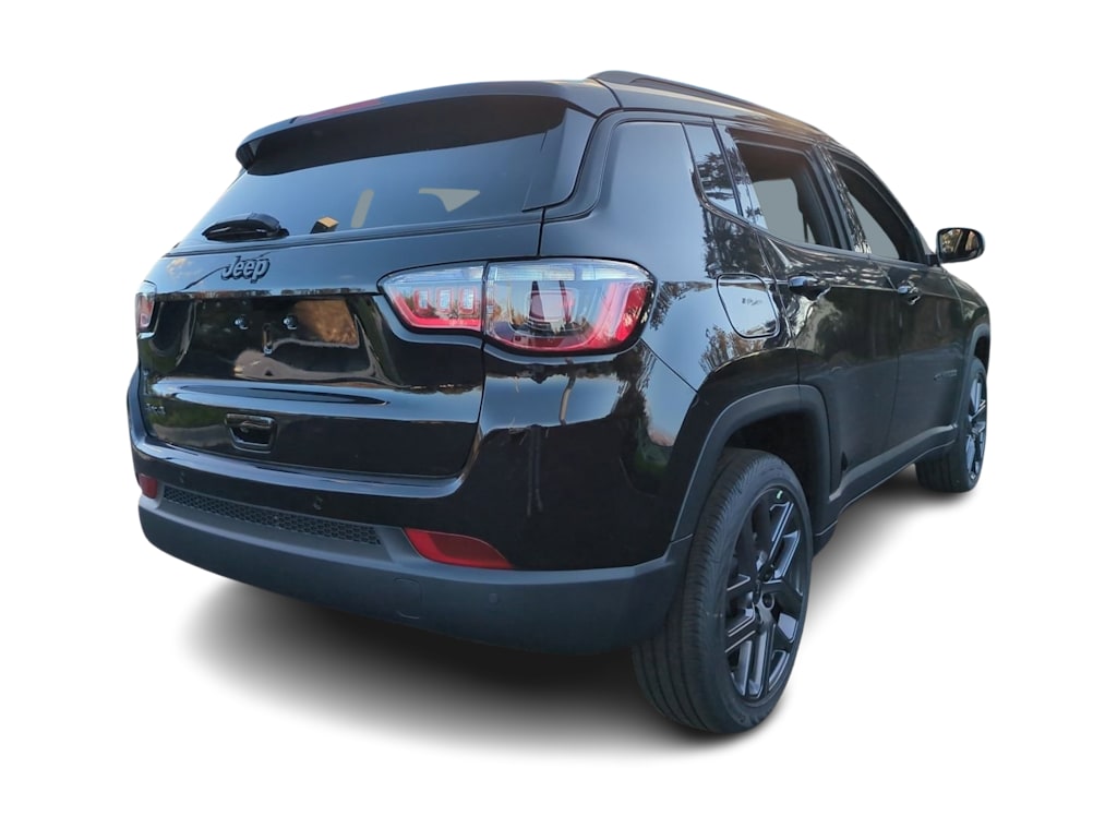 Thumbnail: 2026 Jeep Compass - 23