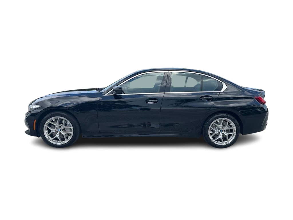 Thumbnail: 2025 BMW 3 Series - 3
