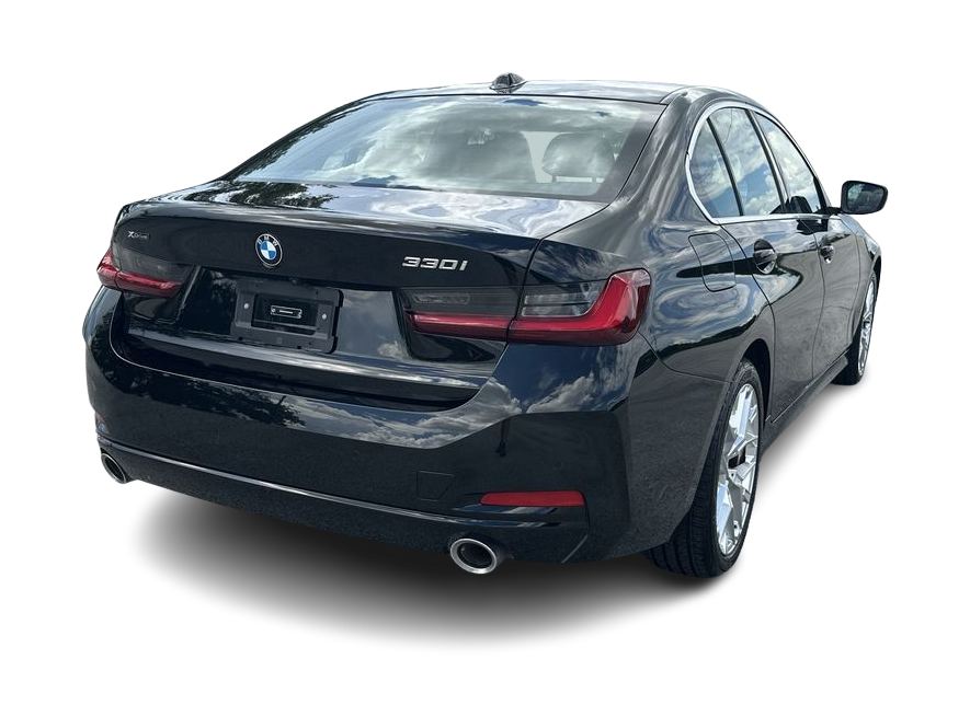 Thumbnail: 2025 BMW 3 Series - 23