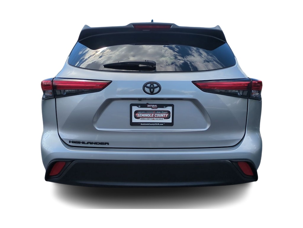 Thumbnail: 2023 Toyota Highlander - 5