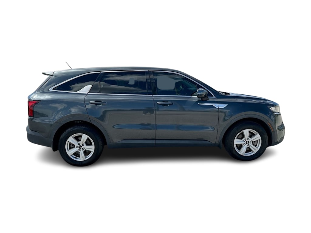 Thumbnail: 2022 Kia Sorento - 23
