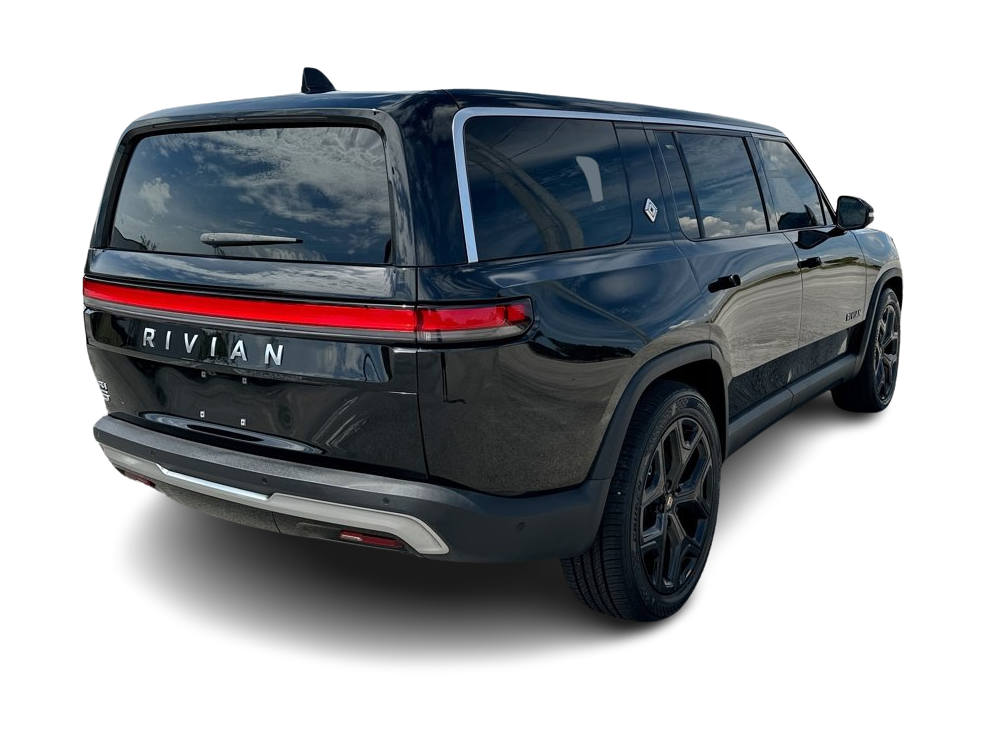 Thumbnail: 2024 Rivian R1S - 18