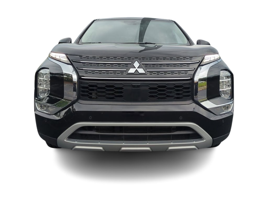 Thumbnail: 2024 Mitsubishi Outlander - 6