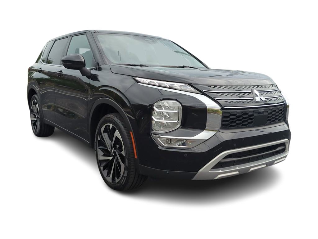 Thumbnail: 2024 Mitsubishi Outlander - 21