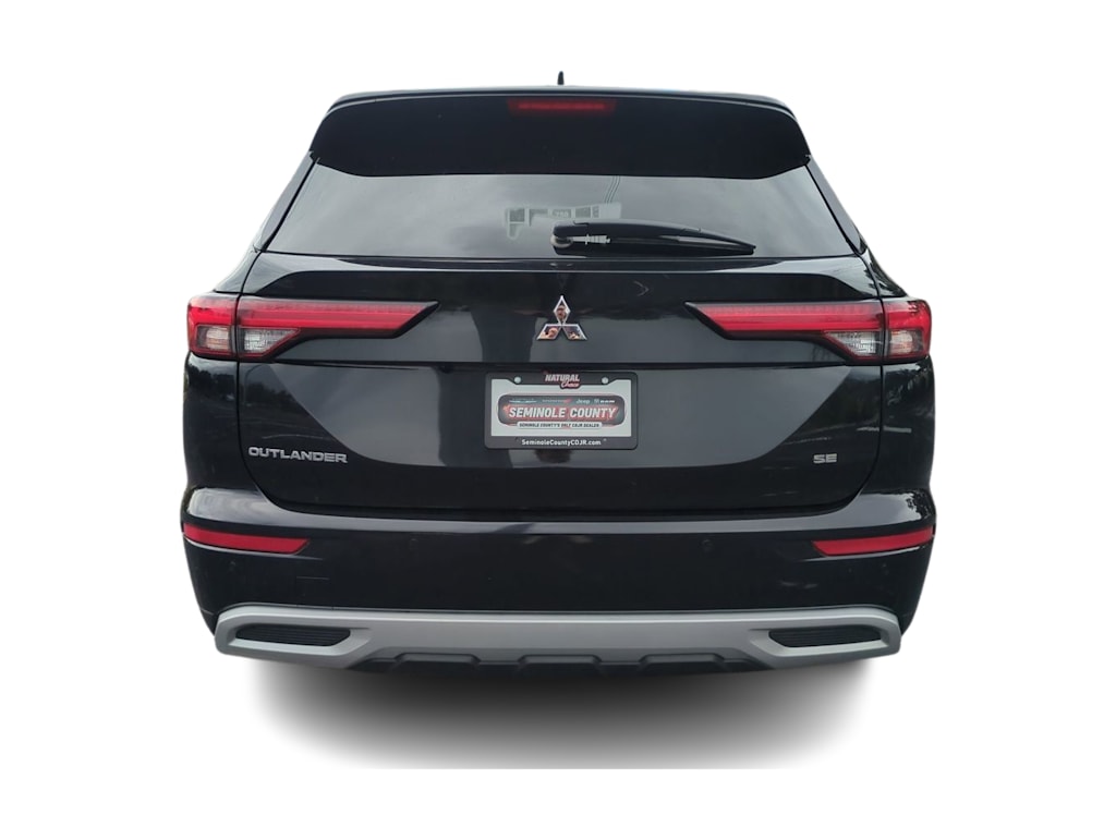 Thumbnail: 2024 Mitsubishi Outlander - 5