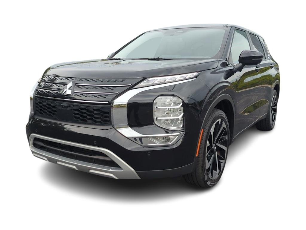 Thumbnail: 2024 Mitsubishi Outlander - 22