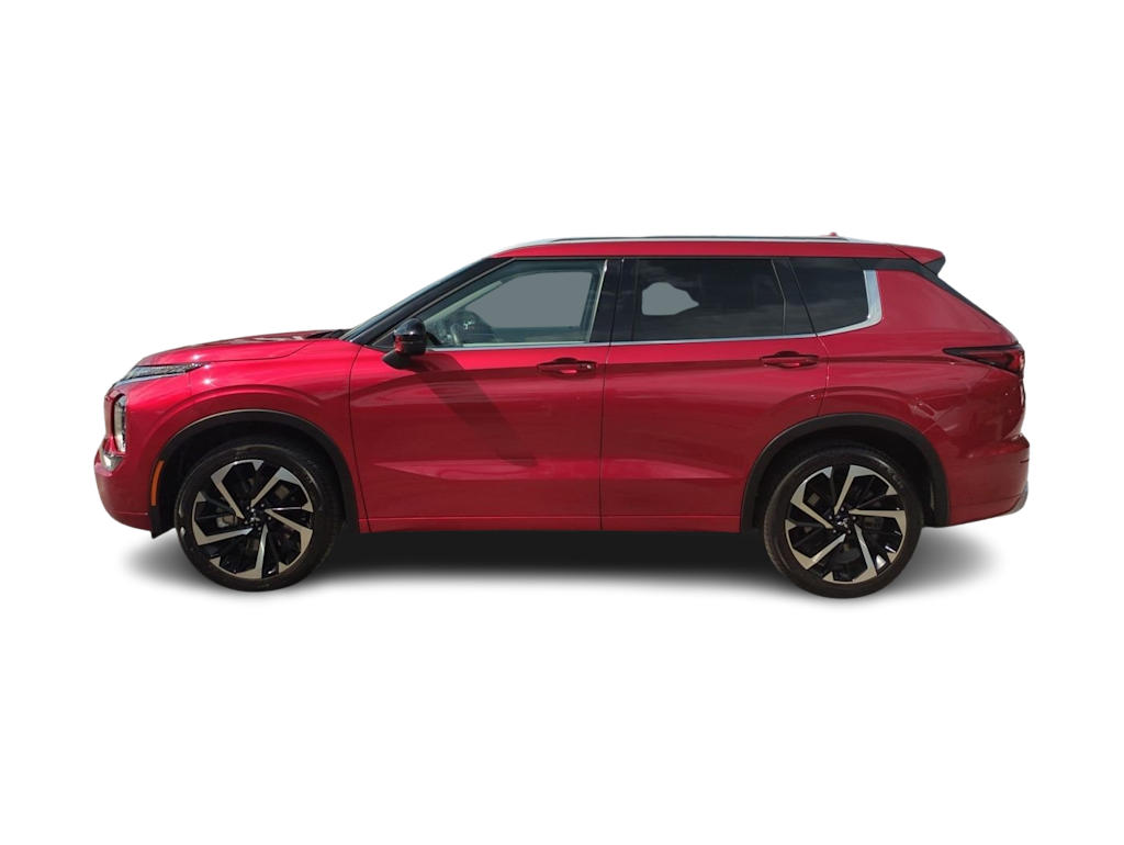 Thumbnail: 2024 Mitsubishi Outlander - 3