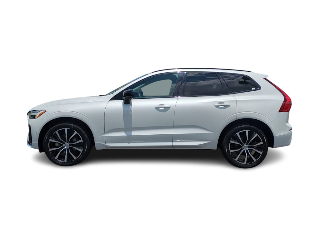 Thumbnail: 2024 Volvo XC60 - 3