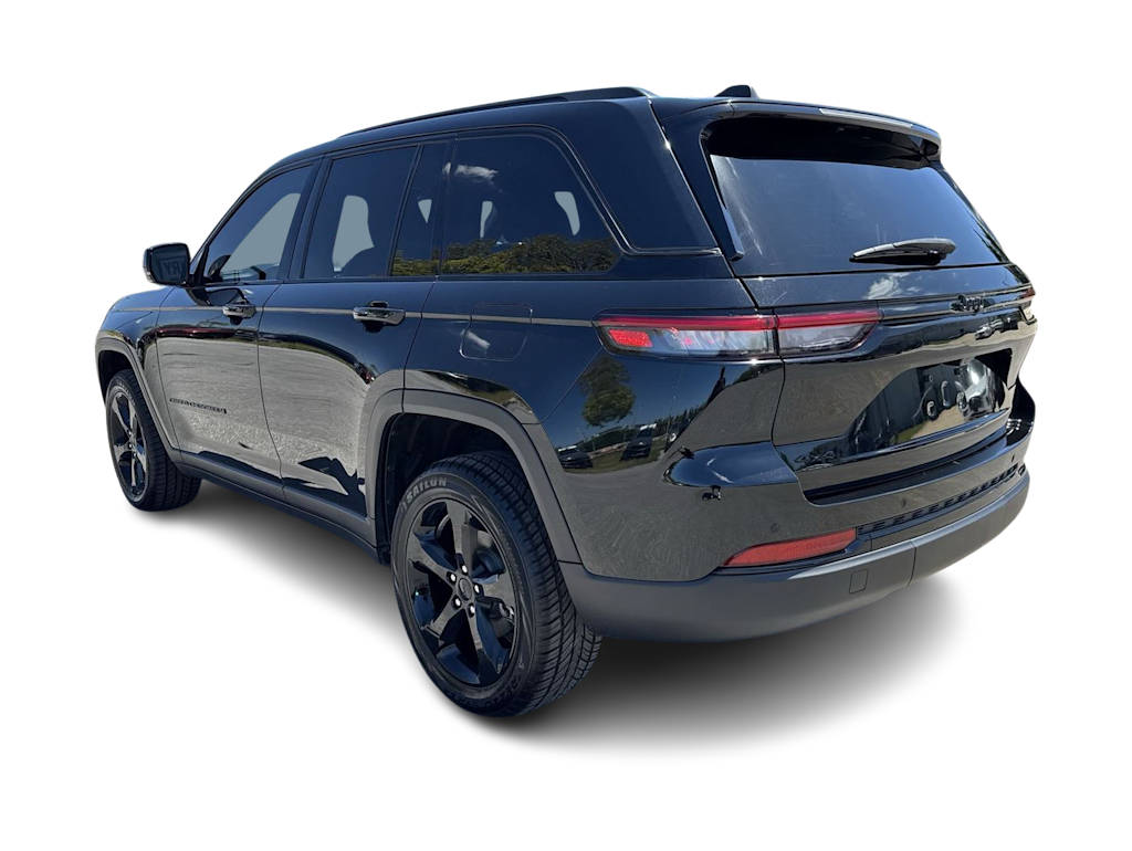 Thumbnail: 2023 Jeep Grand Cherokee - 20