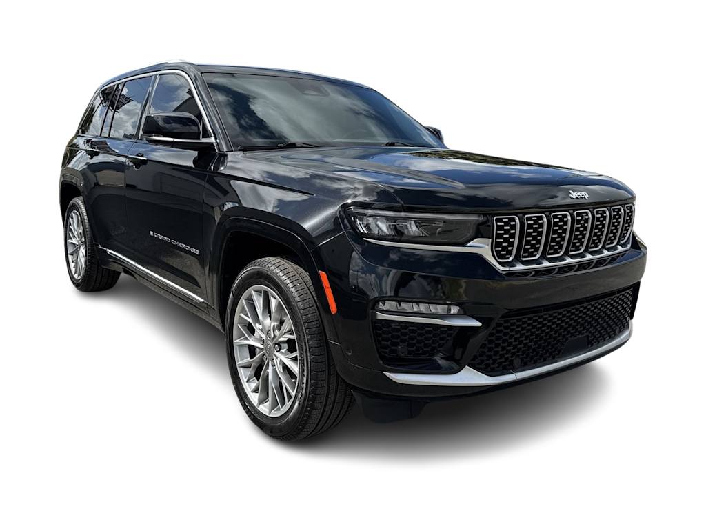 Thumbnail: 2022 Jeep Grand Cherokee - 24