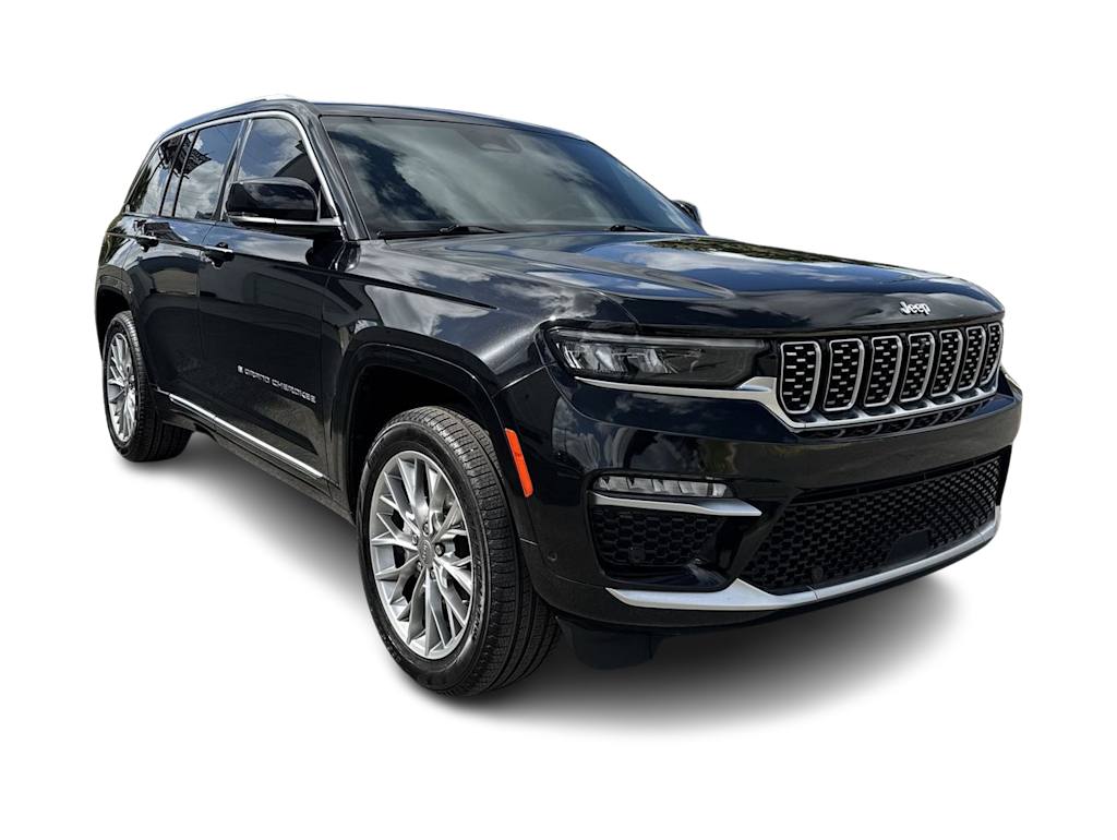 Thumbnail: 2022 Jeep Grand Cherokee - 25