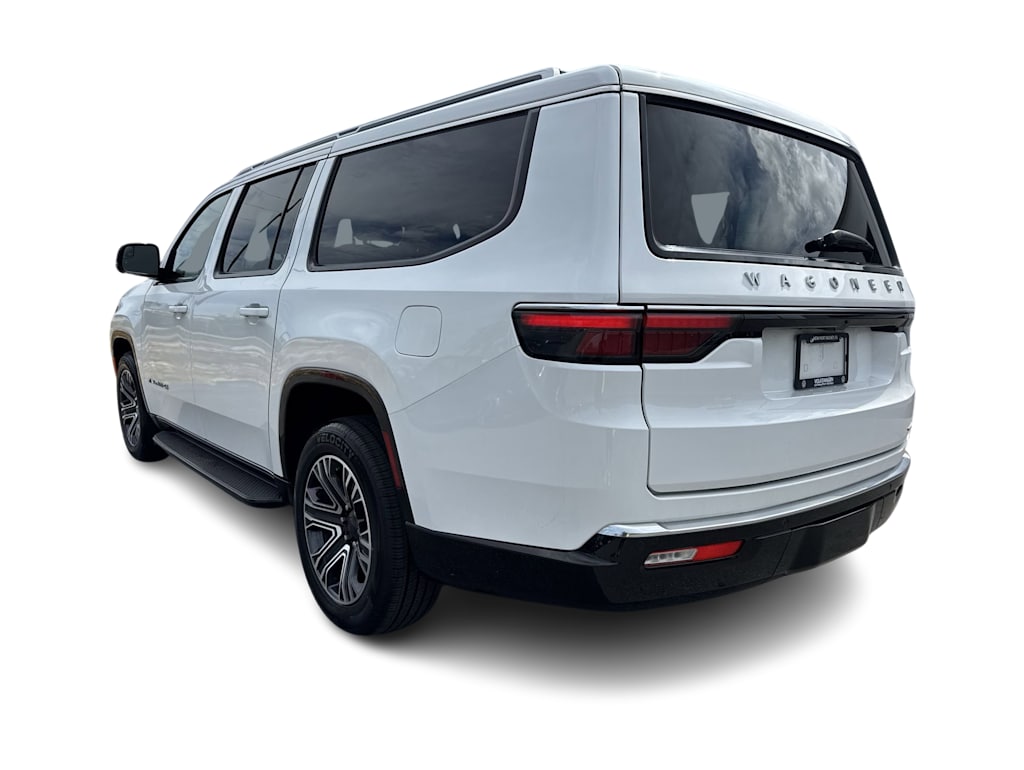 Thumbnail: 2024 Jeep Wagoneer - 4