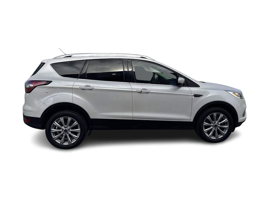 Thumbnail: 2017 Ford Escape - 28