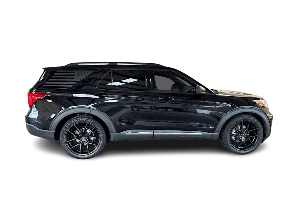 Thumbnail: 2022 Ford Explorer - 28