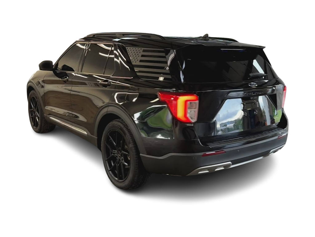 Thumbnail: 2022 Ford Explorer - 4