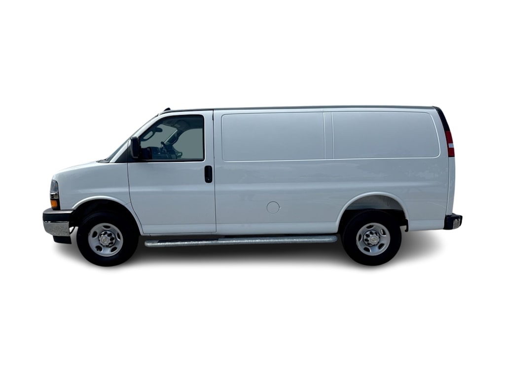 Thumbnail: 2025 Chevrolet Express - 3