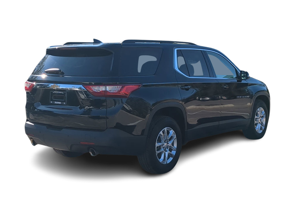 Thumbnail: 2021 Chevrolet Traverse - 21