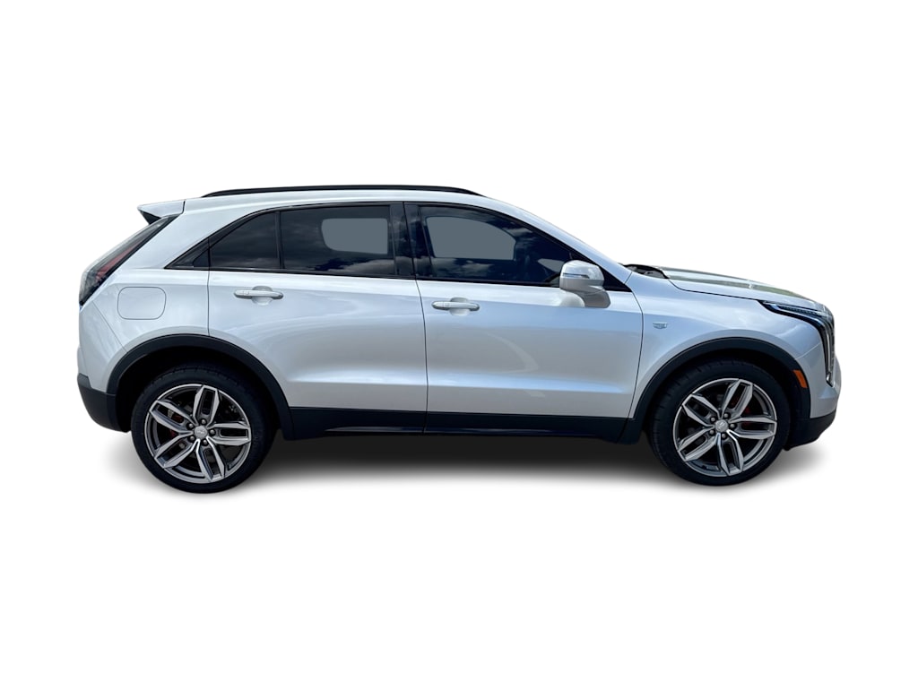Thumbnail: 2021 Cadillac XT4 - 24