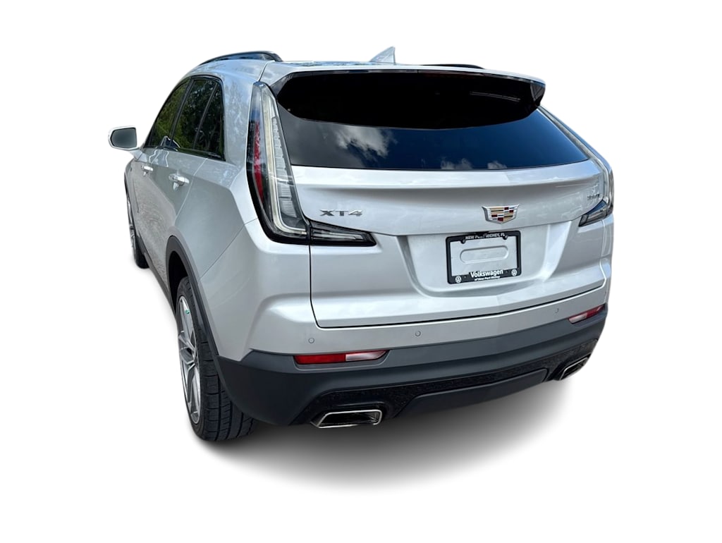 Thumbnail: 2021 Cadillac XT4 - 23