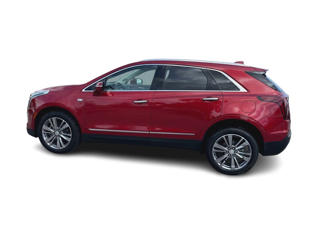 Thumbnail: 2025 Cadillac XT5 - 3