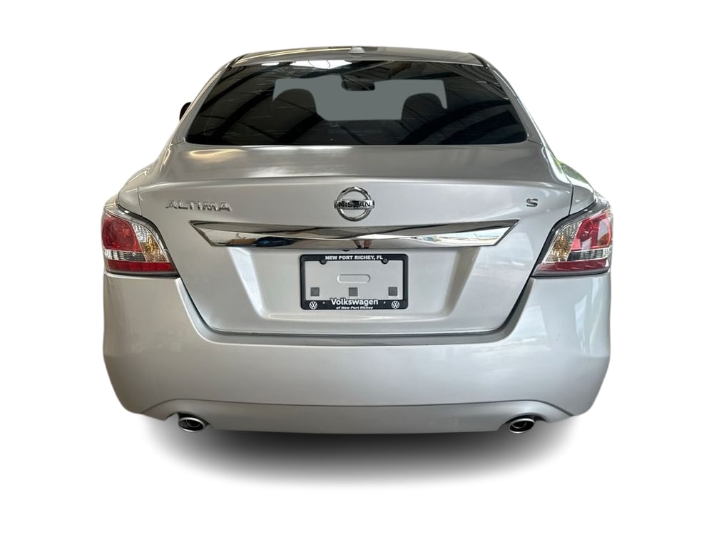 Thumbnail: 2015 Nissan Altima - 25