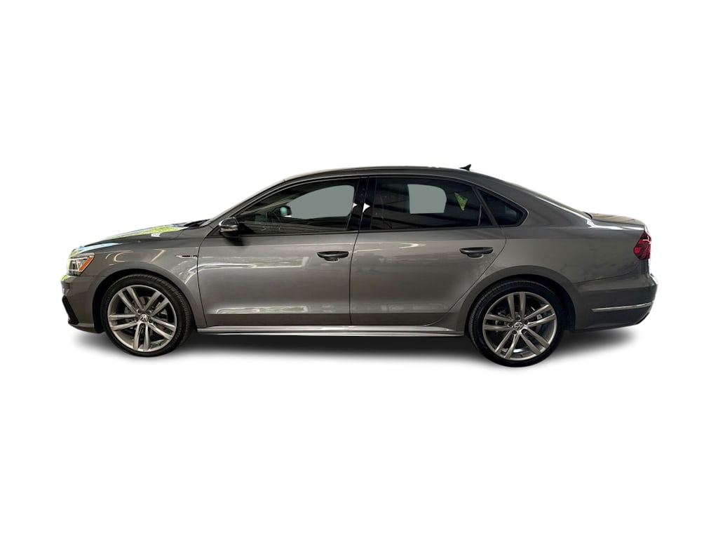 Thumbnail: 2018 Volkswagen Passat - 23
