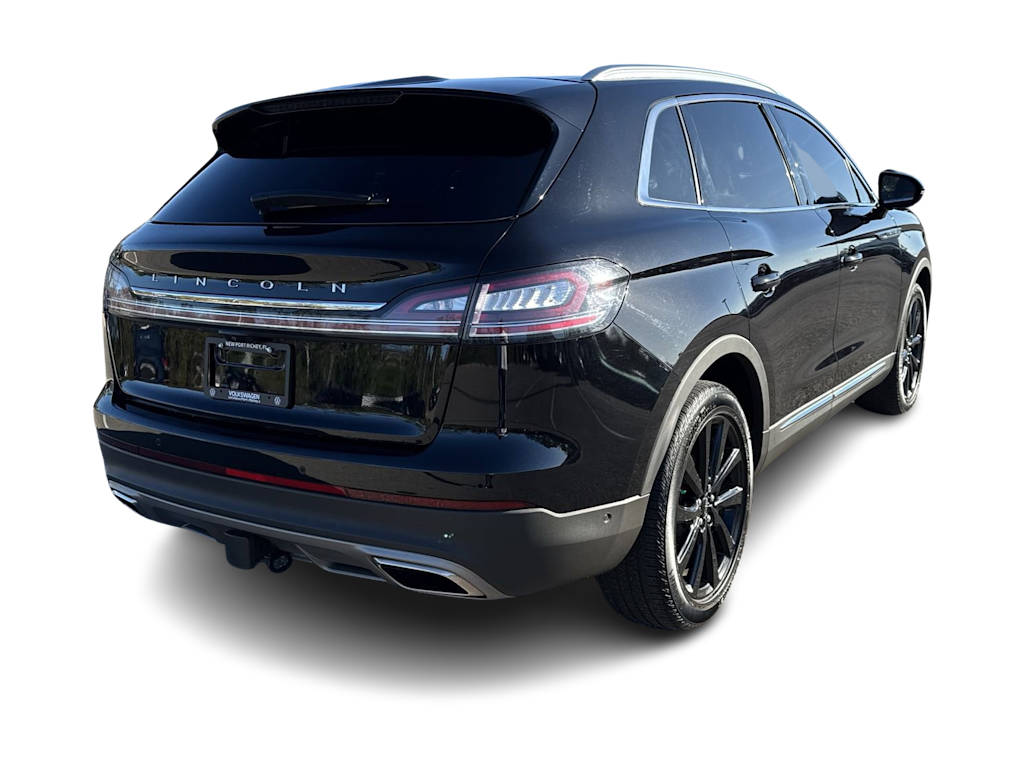 Thumbnail: 2022 Lincoln Nautilus - 26