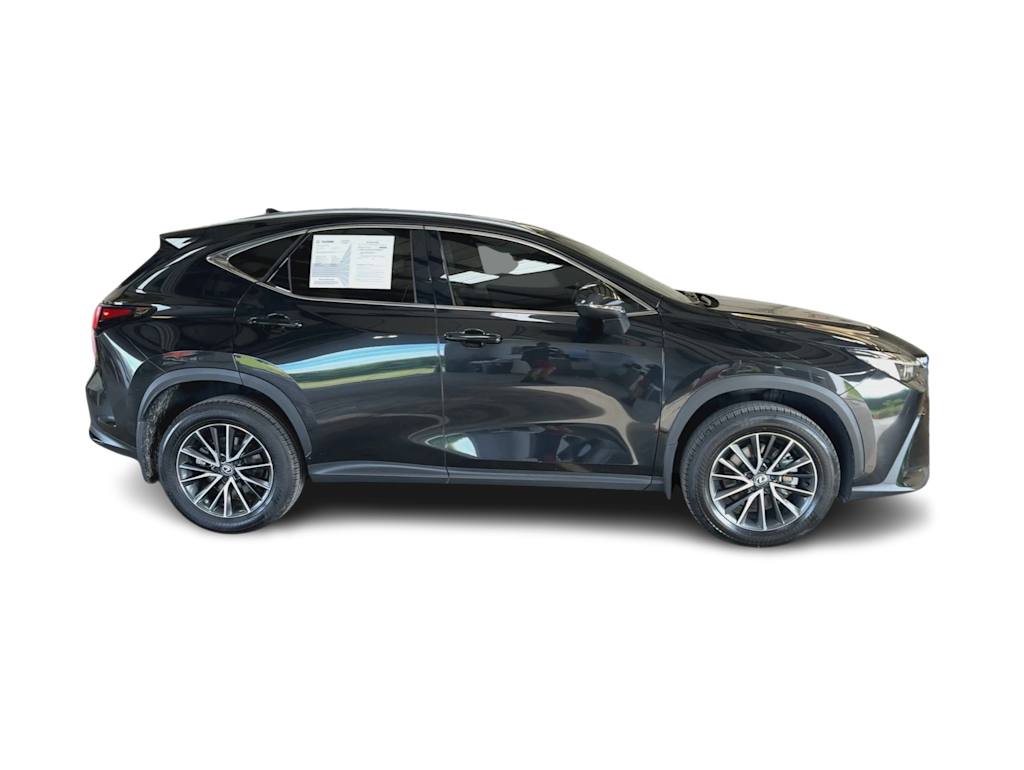 Thumbnail: 2025 Lexus ES - 22