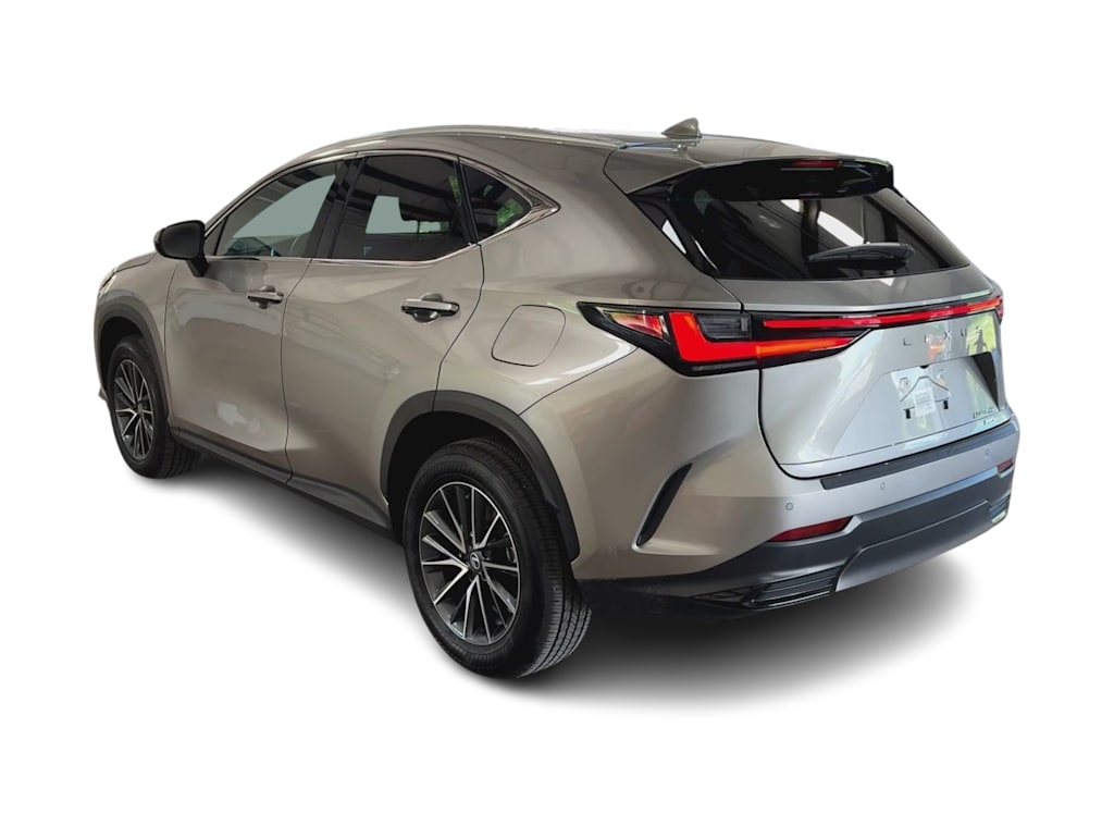 Thumbnail: 2026 Lexus ES - 4