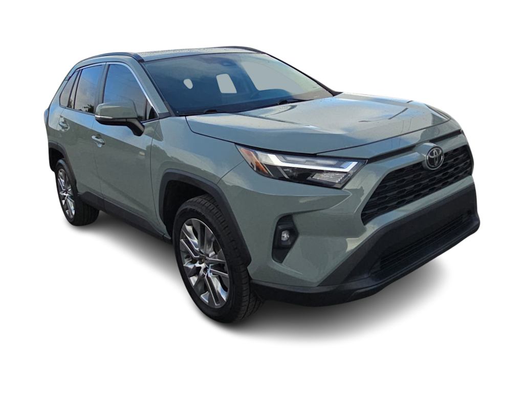 Thumbnail: 2022 Toyota RAV4 - 21