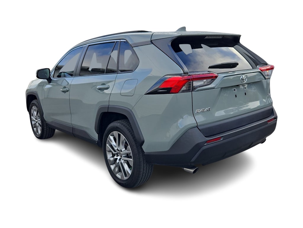 Thumbnail: 2022 Toyota RAV4 - 4