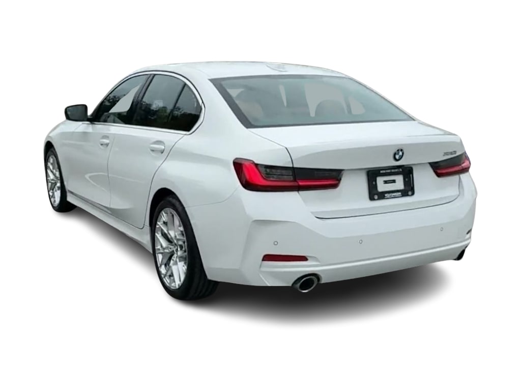 Thumbnail: 2026 BMW 3 Series - 4