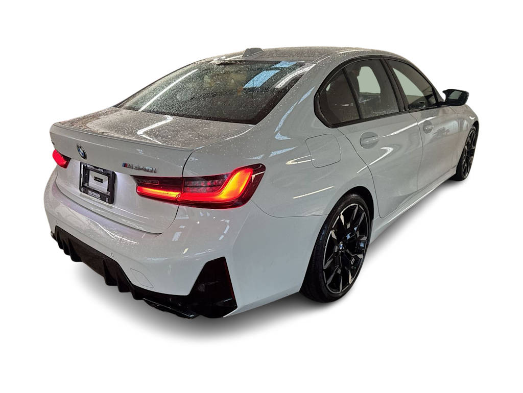 Thumbnail: 2026 BMW 3 Series - 25