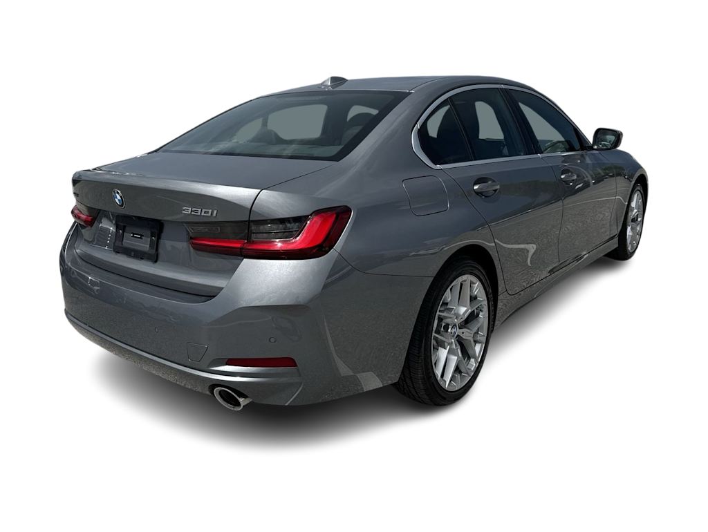 Thumbnail: 2025 BMW 3 Series - 25