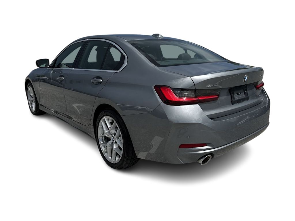 Thumbnail: 2025 BMW 3 Series - 4