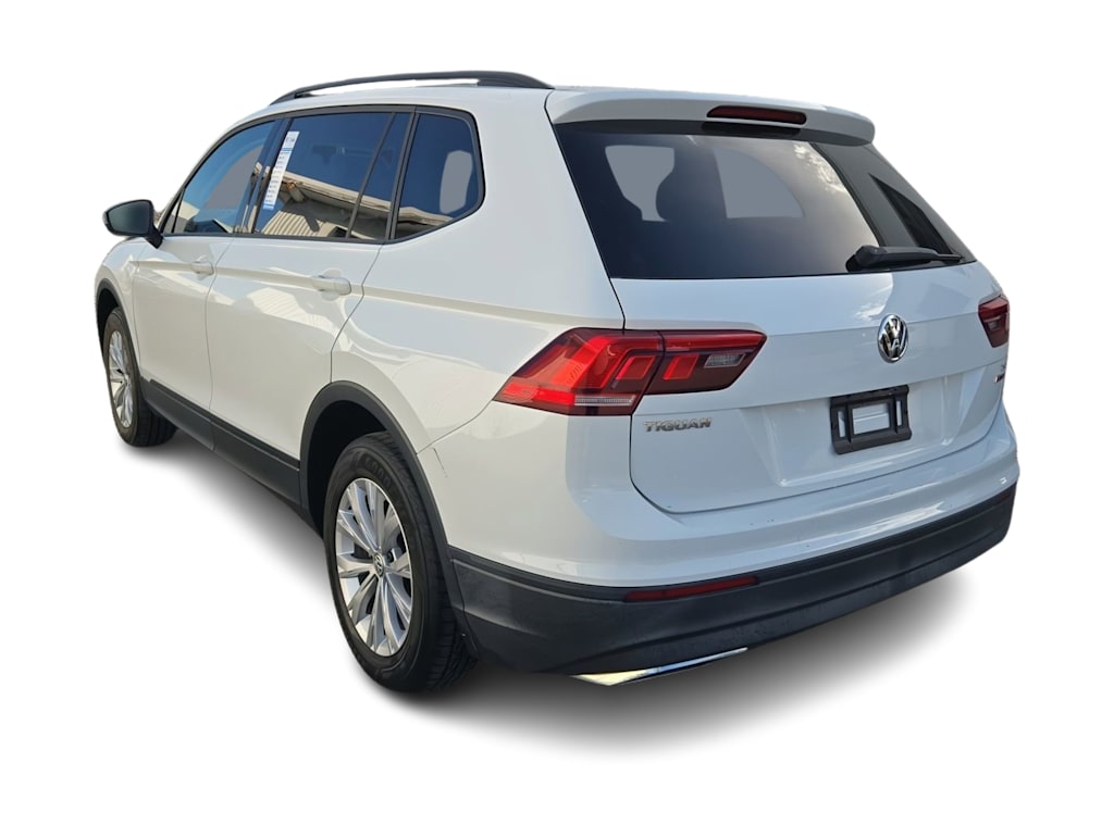Thumbnail: 2018 Volkswagen Tiguan - 4