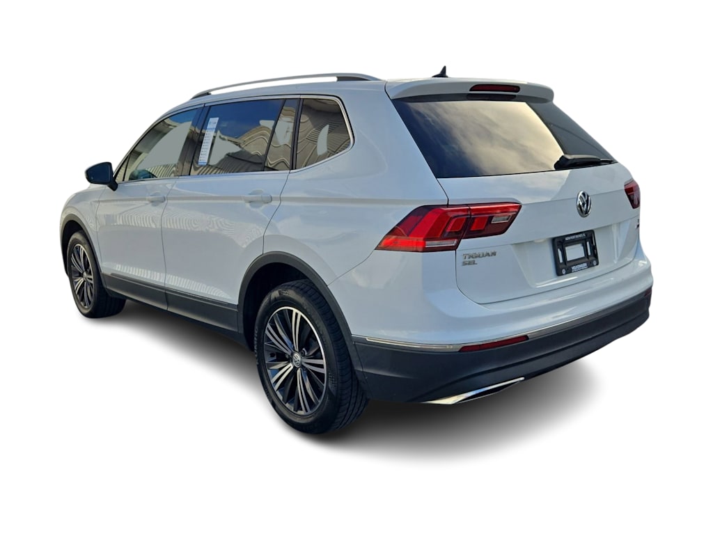 Thumbnail: 2018 Volkswagen Tiguan - 4
