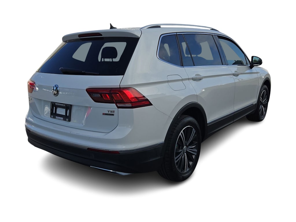Thumbnail: 2018 Volkswagen Tiguan - 21